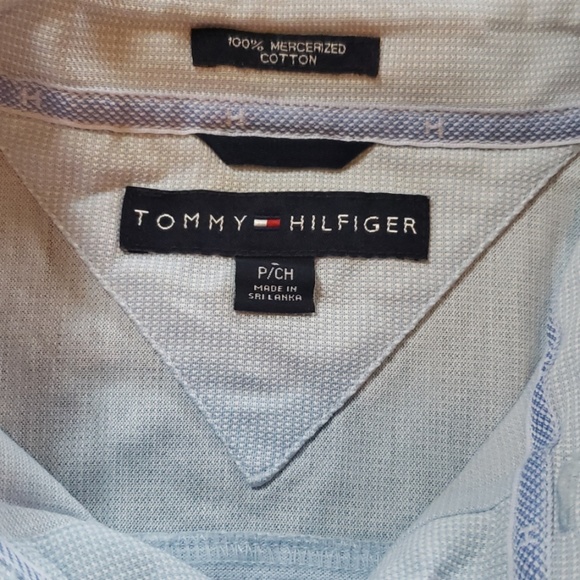 Hilfiger button down - Picture 1 of 3